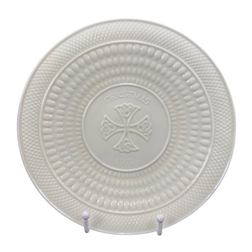 Beleek Plate
